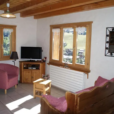 Confortable Avec Sauna, Wi-fi Et Parking Privé - Fr-1-671-21 Chalet *