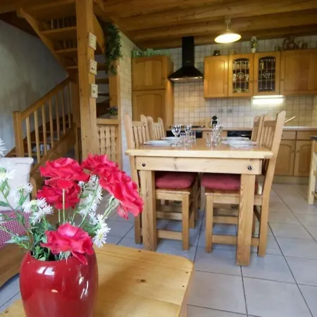 Confortable Avec Sauna, Wi-fi Et Parking Prive - Fr-1-671-21 Chalet