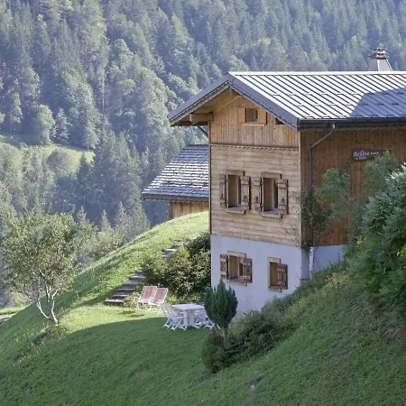 Confortable Avec Sauna, Wi-fi Et Parking Privé - Fr-1-671-21 Chalet