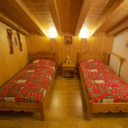 Confortable Avec Sauna, Wi-fi Et Parking Privé - Fr-1-671-21